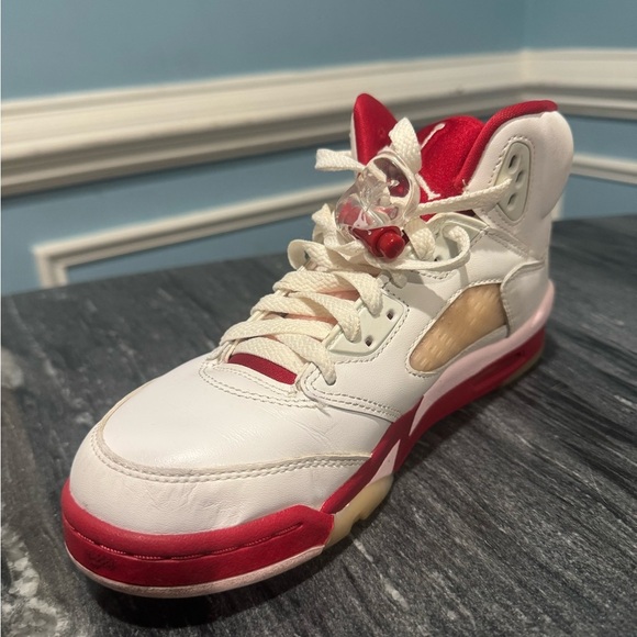 Jordan Kids Sneakers White and Red - Picture 9 of 14